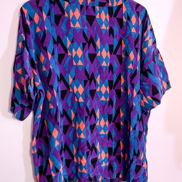 Vintage pattern shirt - Medium - Picture 2 of 4